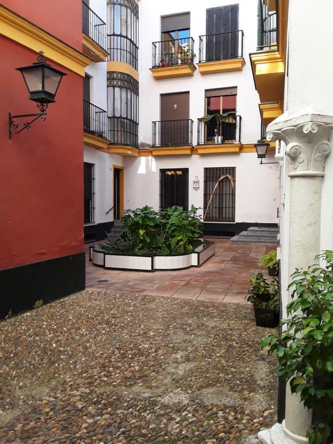 Junto A Casa Pilatos Apartment Seville Exterior photo
